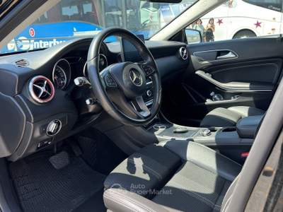 Mercedes-Benz Classe A MERCEDES A 180 d Automatic Sport Nero usata Messina
