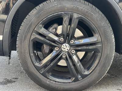 Volkswagen Touareg VOLKSWAGEN Touareg 3.0 TDI 204 CV tiptronic BlueMotion Techn. Executive Nero usata Messina