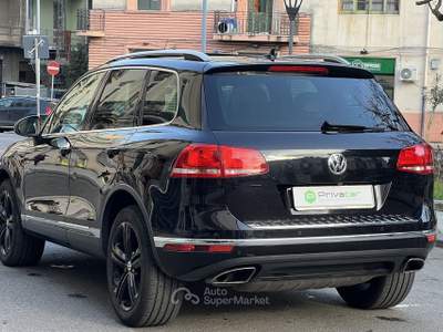 Volkswagen Touareg VOLKSWAGEN Touareg 3.0 TDI 204 CV tiptronic BlueMotion Techn. Executive Nero usata Messina