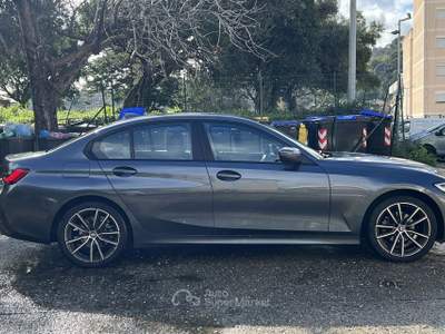 BMW Serie 3 318d BMW 318d 48V Business Advantage Grigio usata Messina