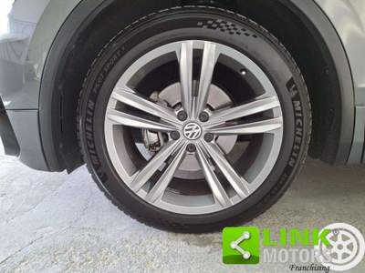 Volkswagen Tiguan 2.0 TDI R-line BlueMotion Technology GARANZIA Grigio usata Seregno
