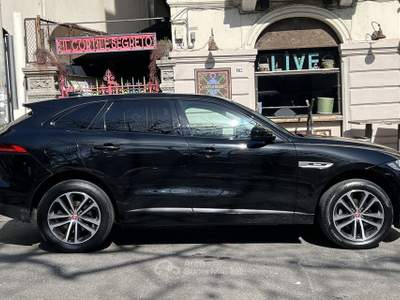 Jaguar F-Pace JAGUAR F-Pace 2.0 D 180 CV AWD aut. R-Sport Nero usata Messina