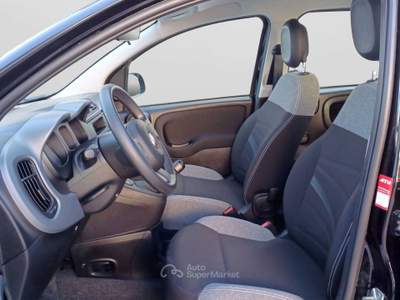 Fiat Panda *Promo Anticipo Zero* CROSS 1.0 GSE HYBRID 70CV 5 POSTI ***ADATTA PER NEOPATENTATI*** Nero usata Cologno Monzese