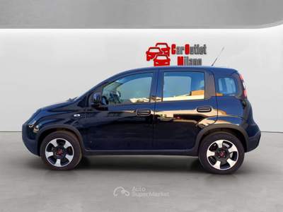Fiat Panda *Promo Anticipo Zero* CROSS 1.0 GSE HYBRID 70CV 5 POSTI ***ADATTA PER NEOPATENTATI*** Nero usata Cologno Monzese