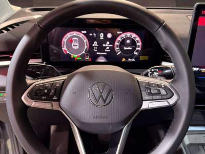 Volkswagen T-Roc 1.5 etsi Style 150cv dsg NEW MODEL IVA ESPOSTA  *PROMO* usata Vercelli