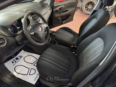 Fiat Punto Evo Punto Evo 1.4 5 porte Emotion Natural Power Nero usata Cinisello Balsamo
