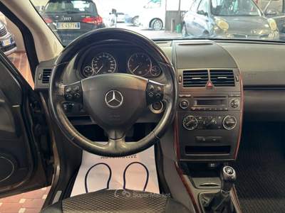 Mercedes-Benz Classe A A 160 BlueEFFICIENCY Style Bronzo usata Cinisello Balsamo