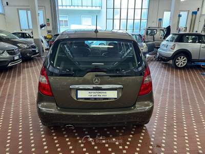 Mercedes-Benz Classe A A 160 BlueEFFICIENCY Style Bronzo usata Cinisello Balsamo