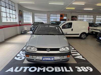 Volkswagen Golf Cabriolet 1.8 cat (75 CV) Basic Grigio usata Torino
