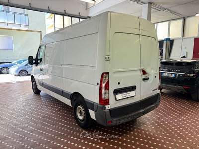 Renault Master Master T28 2.3 dCi/135 PC-TN Furgone Twin Turbo S& Bianco usata Cinisello Balsamo