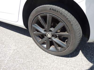 Skoda Fabia Fabia Berlina 1.4 tdi Twin Color Edition  75cv Bianco usata Brugnato