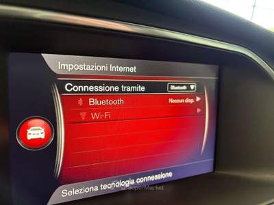 Volvo V40 R-DESIGN D2 2.0 120 CV 6mt Rosso usata Bagnaria Arsa
