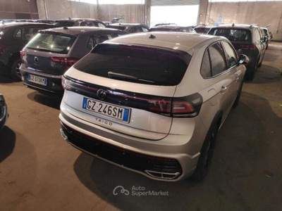 Volkswagen Taigo VOLKS TAIGO 1.0 TSI R-LINE 115CV Taigo 1.0 tsi R-Line 115cv Argento usata Roma