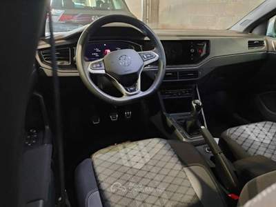 Volkswagen Taigo VOLKS TAIGO 1.0 TSI R-LINE 115CV Taigo 1.0 tsi R-Line 115cv Argento usata Roma