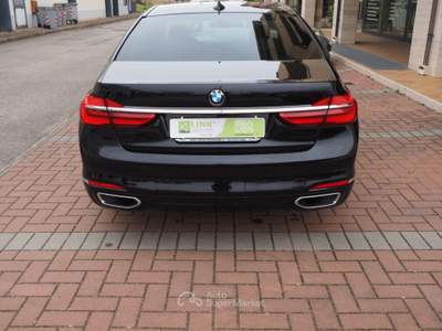 BMW Serie 7 730d D con promoFINANZIAMENTO Nero usata Magione