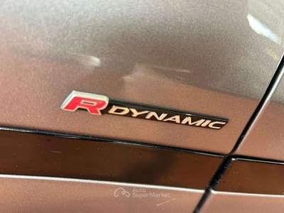 Land Rover Range Rover Velar R-DYNAMIC S 2.0D I4 204 CV Auto Grigio usata Bagnaria Arsa