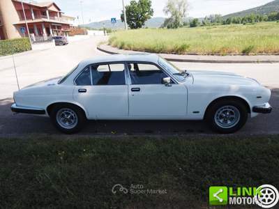 Jaguar XJ6 4.2 SERIE 3 AUTO  1983  Bianco usata Magione
