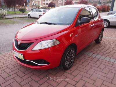 Lancia Ypsilon 1.3 MJT 16V 95 CV 5 porte S&S Gold Rosso usata Magione