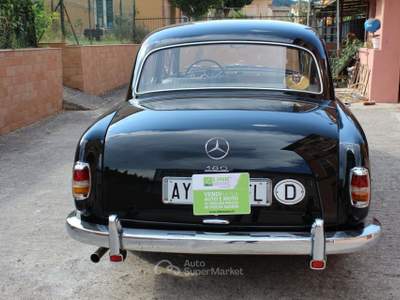 Mercedes-Benz Classe C MANUALE RESTAURO TOTALE ASI ORO Nero usata Magione