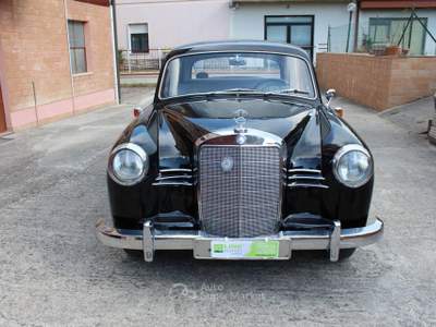 Mercedes-Benz Classe C MANUALE RESTAURO TOTALE ASI ORO Nero usata Magione
