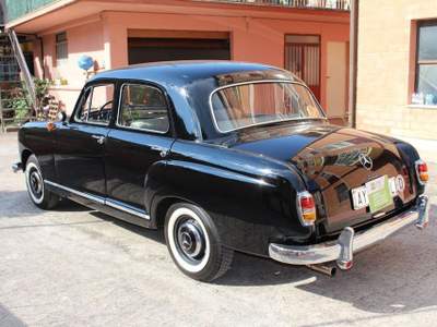 Mercedes-Benz Classe C MANUALE RESTAURO TOTALE ASI ORO Nero usata Magione