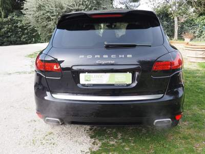 Porsche Cayenne 3.0 Diesel finanziabile Nero usata Magione