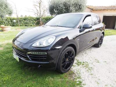 Porsche Cayenne 3.0 Diesel finanziabile Nero usata Magione