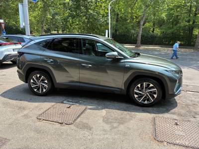 Hyundai Tucson Hybrid 48V DCT Exellence Verde usata Modena
