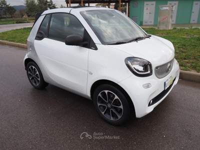 Smart ForTwo 70 1.0 cabrio Passion FINANZIABILE neopatentati Bianco usata Magione