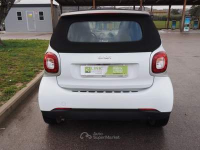 Smart ForTwo 70 1.0 cabrio Passion FINANZIABILE neopatentati Bianco usata Magione