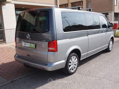 Volkswagen Caravelle T5 AUTOMATICO 4 MOTION 2.0 TDI PASSO LUNGO Grigio usata Magione