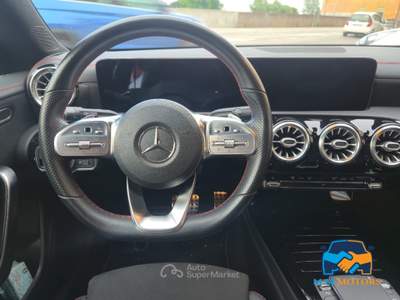 Mercedes-Benz CLA 200 Premium Bianco usata vicenza