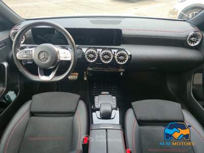 Mercedes-Benz CLA 200 Premium Bianco usata vicenza