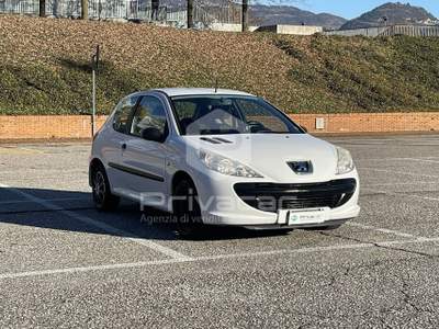 Peugeot 206 PEUGEOT 206 Plus 1.1 60CV 3p. Plus ECO GPL Bianco usata Trento