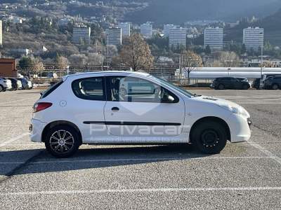 Peugeot 206 PEUGEOT 206 Plus 1.1 60CV 3p. Plus ECO GPL Bianco usata Trento