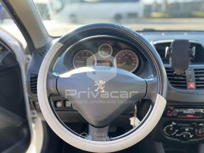 Peugeot 206 PEUGEOT 206 Plus 1.1 60CV 3p. Plus ECO GPL Bianco usata Trento