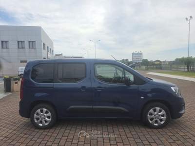 Opel Combo Life 1.5D 130 CV S&S MT6 Edition Plus Blu/Azzurro usata Montagnana