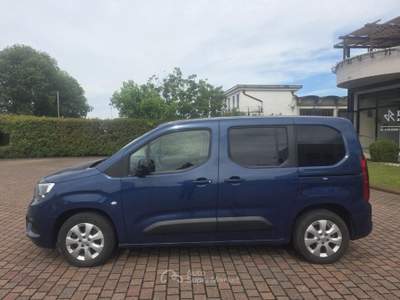 Opel Combo Life 1.5D 130 CV S&S MT6 Edition Plus Blu/Azzurro usata Montagnana