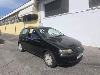Fiat Punto 1.2i cat 3 porte Nero usata Montagnana