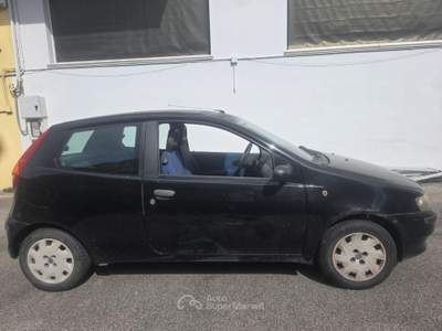 Fiat Punto 1.2i cat 3 porte Nero usata Montagnana