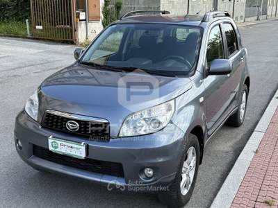 Daihatsu Terios DAIHATSU Terios 1.5 4WD Hiro Green Powered Grigio usata Cuneo