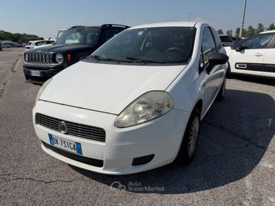Fiat Grande Punto 1.3 MJT 75 3p.Van Active 2 posti Bianco usata Gemona del Friuli