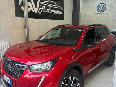 Peugeot 2008 80.000 km Rosso usata Moncalieri