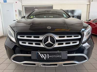 Mercedes-Benz GLA Automatic 4Matic Sport //LED//NAVI//BLUETOOTH Nero usata Parma