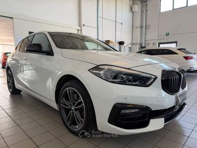 BMW Serie 1 116d d 5p. Sport //BELL1SS1MA// Bianco usata Parma