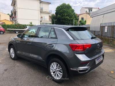 Volkswagen T-Roc 2.0 TDI SCR 150 CV DSG Business BlueMotion Technol Grigio usata Firenze