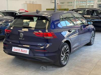 Volkswagen Golf 1.0 eTSI EVO DSG *UNICO PROP.*NAVIGATORE*AMBIENT* Blu/Azzurro usata Cologno Monzese
