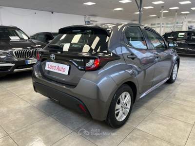 Toyota Yaris 1.5 Hybrid 5p. *UNICO PROP.*TELECAMERA*APPLE+ANDR* Grigio usata Cologno Monzese