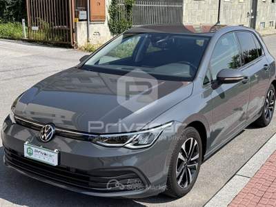 Volkswagen Golf VOLKSWAGEN Golf 2.0 TDI 115 CV SCR Life Grigio usata Cuneo