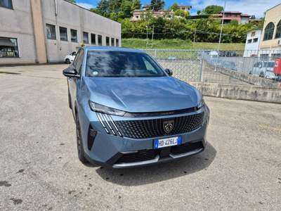 Peugeot 3008 Hybrid 145 e-DCS6 Allure Blu/Azzurro usata Medesano